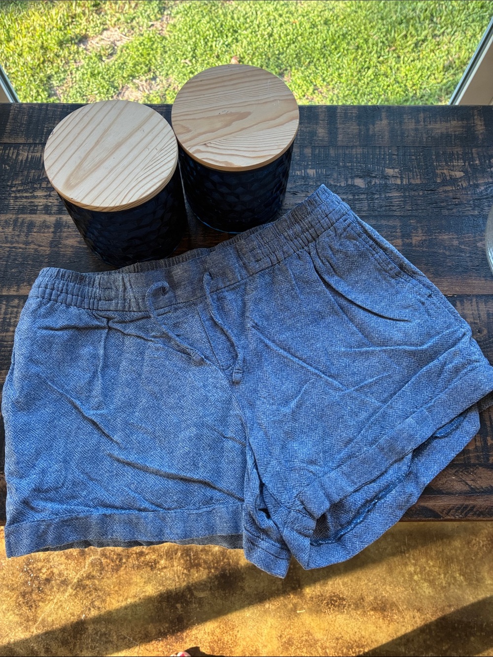Old Navy linen feel  Blue Drawstring Athletic Shorts